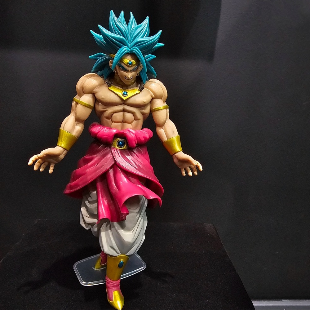 Super Saiyan Broly Style Anime Figure - Teal Hair, Pink Sash